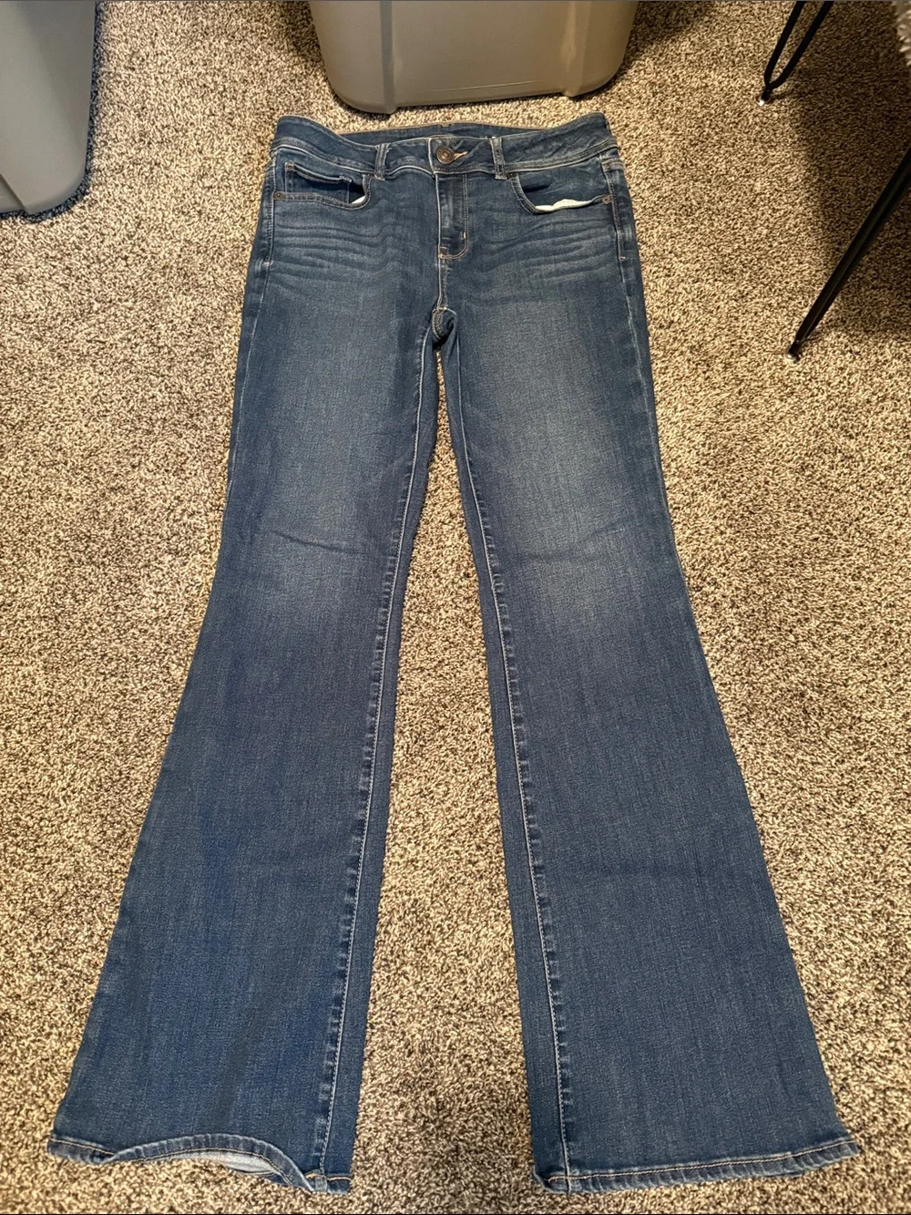 American Eagle Outfitters Women's Kick Boot Jeans in Indigo Blue - Picture 1 of 4